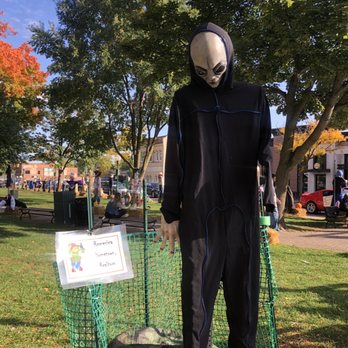 Kellogg Park - Parks Near Me - Plymouth, Michigan Kellogg Park - Parks Near Me - Plymouth, Michigan