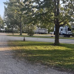 Oakwood Rv Park - Mature tree wide sites