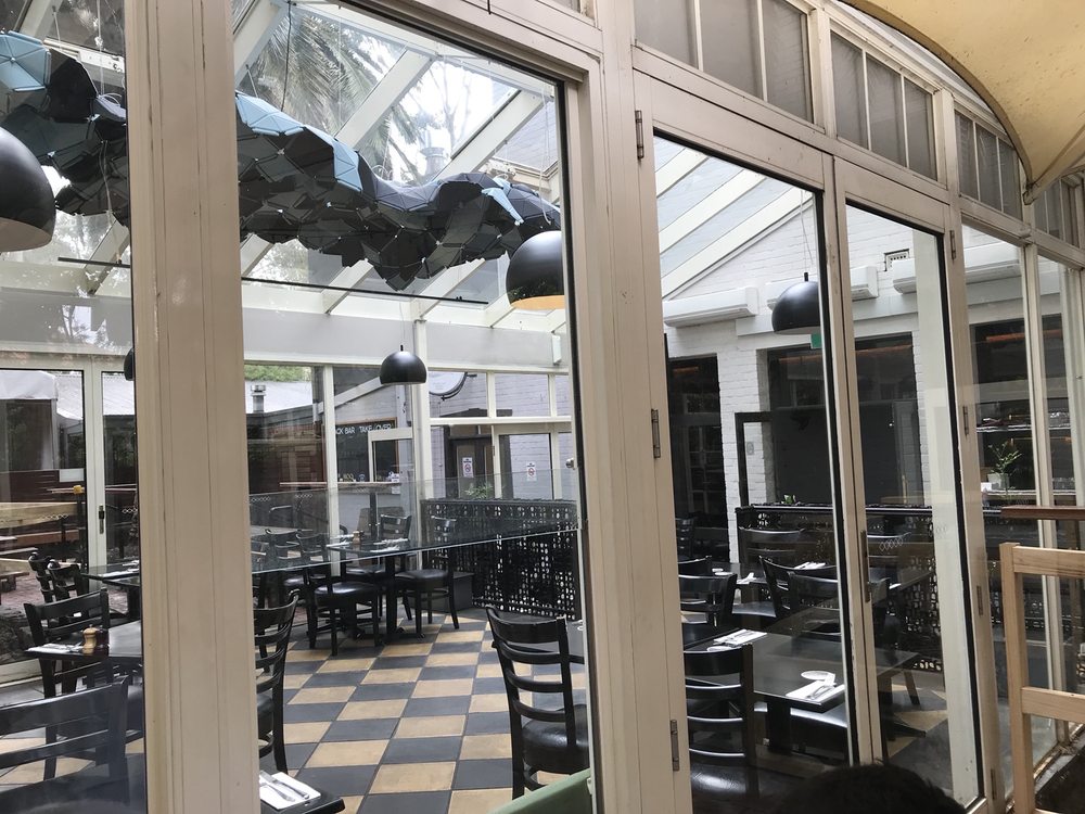 FLYING DUCK HOTEL Updated September 2024 22 Photos & 13 Reviews 67 Bendigo St, Prahran