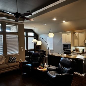 The Best Painting - Living room - Painters Near Me - McKinney, Texas