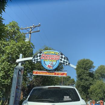 76 - Raceway eh... I don't think so. - Gas Stations Near Me - La Crescenta, California