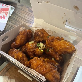 bb.q Chicken H-Mart Paramus - Spicy Galbi Wings - Korean Near Me - Paramus, New Jersey