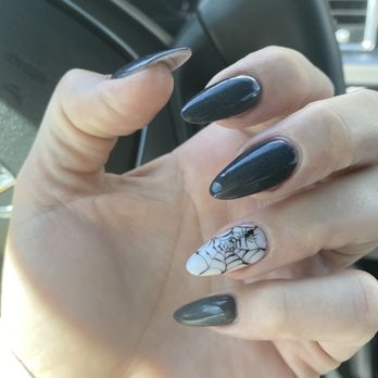 Deluxe Nails and Lashes - Nail Salons Near Me - Scottsdale, Arizona