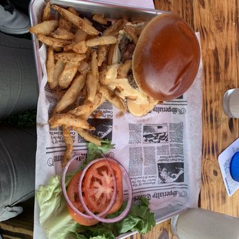 Belmont Brewerks - belmont burger - Brewpubs Near Me - Martins Ferry, Ohio