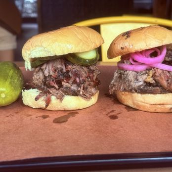 la Barbecue - Pickle, beef brisket, and pulled pork - Barbeque Near Me - Austin, Texas