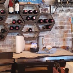 Bleu Oyster Bar and Seafood - Not what I like to look at while dining