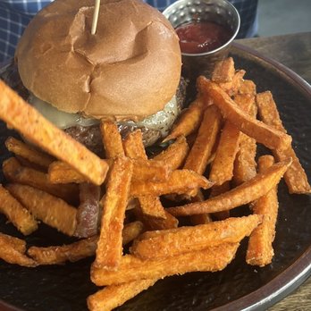 Hangar One Bistro Eatery & Bar - Amazing burger with sweet potato fries - New American Near Me - St. Augustine, Florida Hangar One Bistro Eatery & Bar - Amazing burger with sweet potato fries - New American Near Me - St. Augustine, Florida