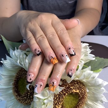 Tip Top Nail Bar - Nail Salons Near Me - Tustin, California Tip Top Nail Bar - Nail Salons Near Me - Tustin, California