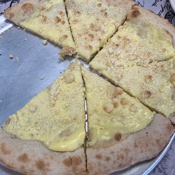 Ozark Mountain Pizza - Bavarian dessert pizza. Mmmmmm - Pizza Near Me - Branson, Missouri