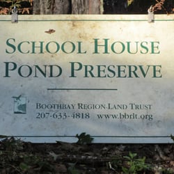 School House Pond Preserve - Simple sign