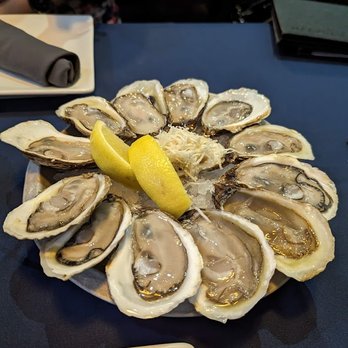 Diana's Oyster Bar And Grill - Seafood Near Me - Markham, Ontario