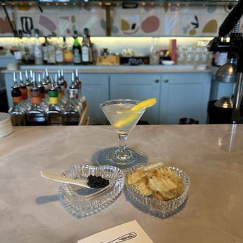Laurel - Mini tini with caviar bump - IG @bougiefoodieboi - Coffee & Tea Near Me - Seattle, Washington Laurel - Mini tini with caviar bump - IG @bougiefoodieboi - Coffee & Tea Near Me - Seattle, Washington