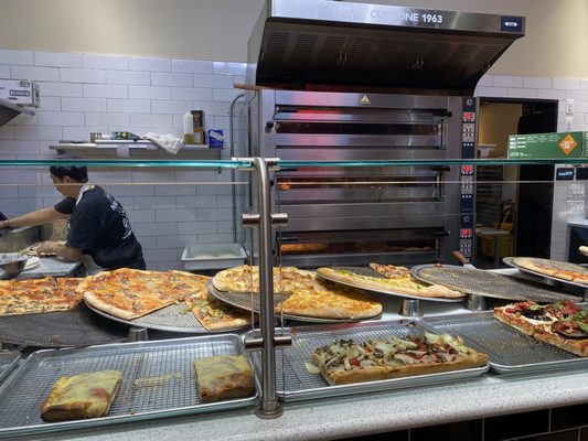 MADE IN NEW YORK PIZZA - Updated July 2025 - 62 Photos & 47 Reviews