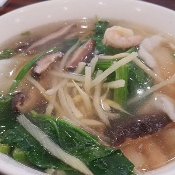 Shanghai Dumpling King - Dumplings in seafood soup - Shanghainese Near Me - San Francisco, California Shanghai Dumpling King - Dumplings in seafood soup - Shanghainese Near Me - San Francisco, California