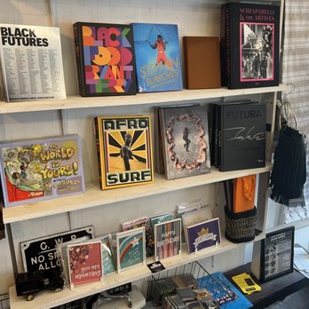 Brooklyn Kettle - a bookshelf filled with books - Coffee & Tea Near Me - Bedford-Stuyvesant, New York Brooklyn Kettle - a bookshelf filled with books - Coffee & Tea Near Me - Bedford-Stuyvesant, New York