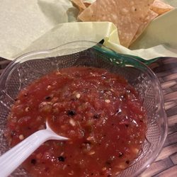 Chips n salsa, has a roasted taste, a bit on the spicy side, delicious!