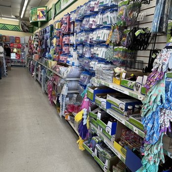 Dollar Tree - ..... - Discount Store Near Me - Kerman, California