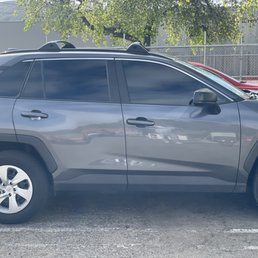 Front windows tint 15% ceramic tint Front windows tint 15% ceramic tint