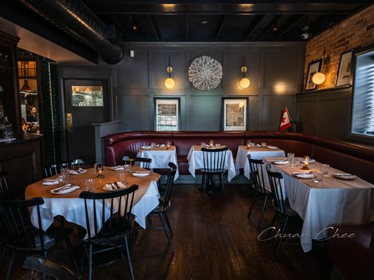 Maple Leaf Tavern by null