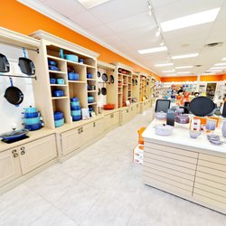 Le Creuset Outlet Store