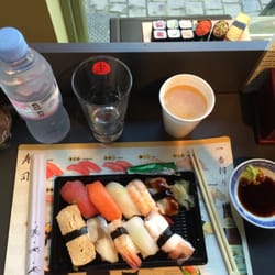 La Belle de Jour - Honshu sushi set and miso soup