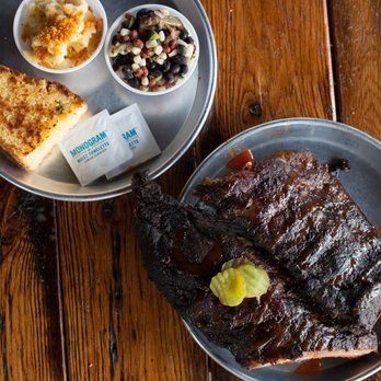 Edley's Bar-B-Que - Ribs with Bean Salad, Mac & Cheese and Cornbread - Barbeque Near Me - Nashville, Tennessee