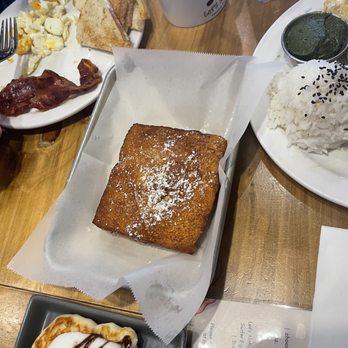 Egghead Cafe - Peanut Butter French Toast - Coffee & Tea Near Me - Honolulu, Hawaii Egghead Cafe - Peanut Butter French Toast - Coffee & Tea Near Me - Honolulu, Hawaii
