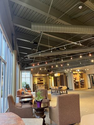 Capstone Cafe & Bookstore