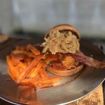 Eureka! - the cowboy burger with a side of sweet potato cinnamon fries - American Near Me - Bakersfield, California