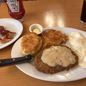 Elmer's Restaurant - Chicken-Fried Steak & Eggs - Breakfast & Brunch Near Me - Tacoma, Washington Elmer's Restaurant - Chicken-Fried Steak & Eggs - Breakfast & Brunch Near Me - Tacoma, Washington
