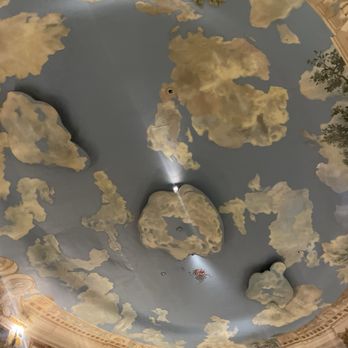 Perrine - Room ceiling - New American Near Me - New York City, New York Perrine - Room ceiling - New American Near Me - New York City, New York