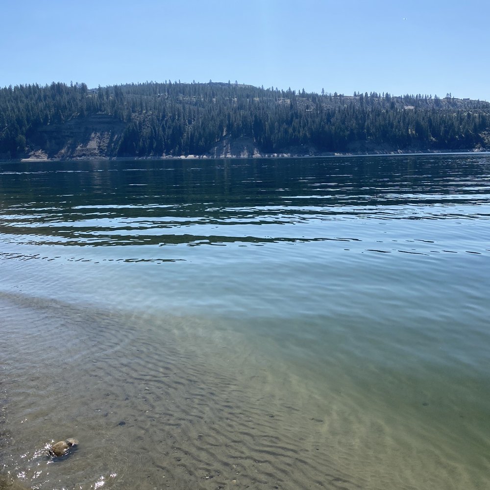 Two Rivers Resort - Marinas Near Me - Davenport, Washington