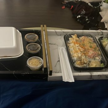 Fancy Sushi Asian Fusion - Sushi rolls and hibachi dinner! - Japanese Near Me - Jacksonville, Florida
