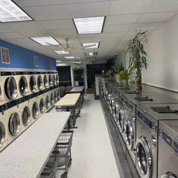 Mineola Laundry - Laundromat Near Me - Mineola, New York Mineola Laundry - Laundromat Near Me - Mineola, New York