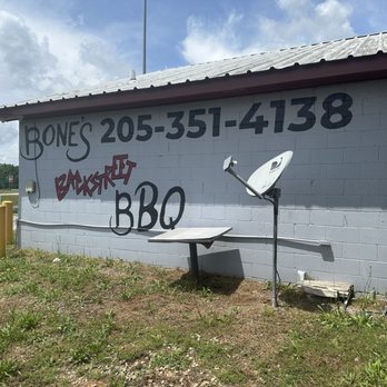 Bones Backstreet BBQ Jemison - Barbeque Near Me - Jemison, Alabama