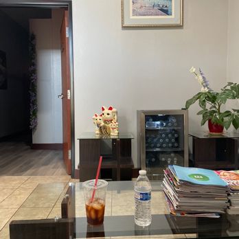 Foot Reflexology Massage - Nice lounge, appointment and walk ins welcome. - Reflexology Near Me - Gilbert, Arizona Foot Reflexology Massage - Nice lounge, appointment and walk ins welcome. - Reflexology Near Me - Gilbert, Arizona
