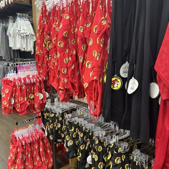 Buc-ees - Gas Stations Near Me - Auburn, Alabama