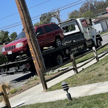 Southside Towing - David came in clutch today. Thanks again. Friendly guy which makes your kind of crappy situation a little bit better. - Towing Near Me - Costa Mesa, California Southside Towing - David came in clutch today. Thanks again. Friendly guy which makes your kind of crappy situation a little bit better. - Towing Near Me - Costa Mesa, California