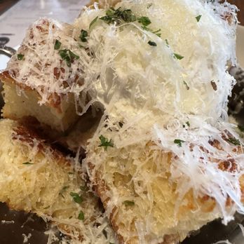 North Italia - White Truffle Garlic Bread - Italian Near Me - McLean, Virginia North Italia - White Truffle Garlic Bread - Italian Near Me - McLean, Virginia