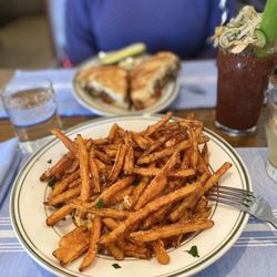 The Shed Restaurant - Huntington - Frittata and Sweet Potato Fries