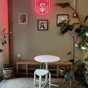 Polaris Cafe - Coffee & Tea Near Me - Emeryville, California Polaris Cafe - Coffee & Tea Near Me - Emeryville, California