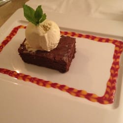 Fachwerk - Hot Brownie mit Eis