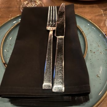 Sahib Restaurant - Indian Near Me - Dorval, Quebec