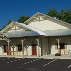 Waggin' Wheel Vet Clinic