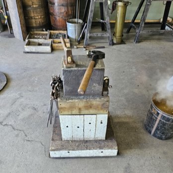 Circle Bar T Forge & Bladeworks - Knife Sharpening Near Me