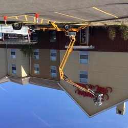Wollet Painting & Powerwashing - Working at the Hampton Inn in Streetsboro - Ha, not sure why this one always loads upside down