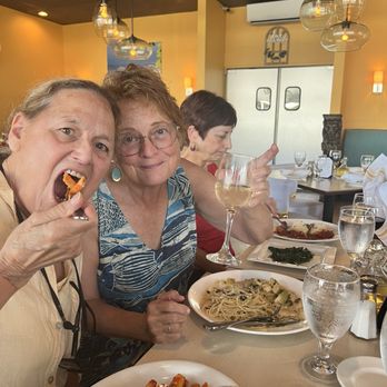 Cuoco Pazzo - Eat and be HAPPY! - Italian Near Me - Mount Pleasant, South Carolina Cuoco Pazzo - Eat and be HAPPY! - Italian Near Me - Mount Pleasant, South Carolina
