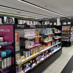 Sephora - Inside
