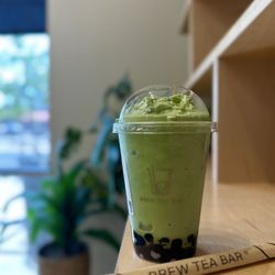 Brew Tea Bar - Matcha Slush with honey boba
