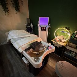 Forest House SPA - Clean & Serene
